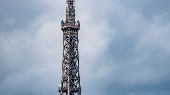 La tour métallique de Fourvière : un joyau lyonnais à ne pas manquer