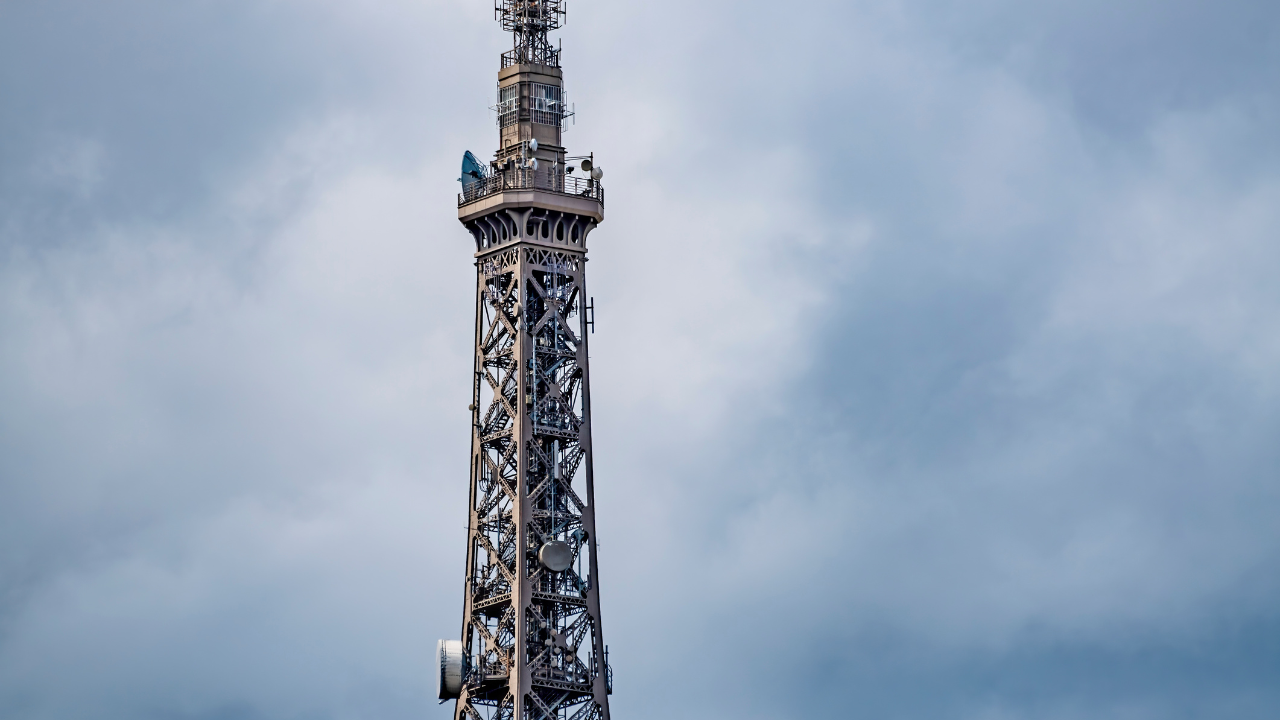 La tour métallique de Fourvière à Lyon